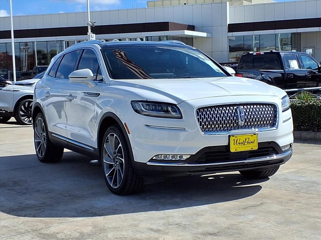Used 2022 Lincoln Nautilus Reserve w/ Equipment Group 202A AWD/4WD image 6