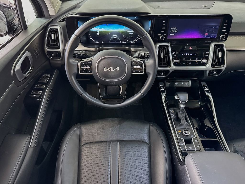 Used 2023 Kia Sorento SX image 23