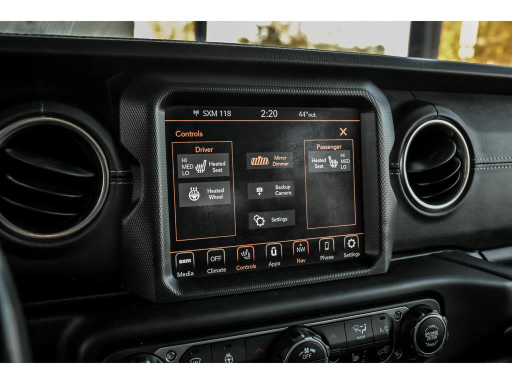 Used 2020 Jeep Wrangler Unlimited Sahara image 21