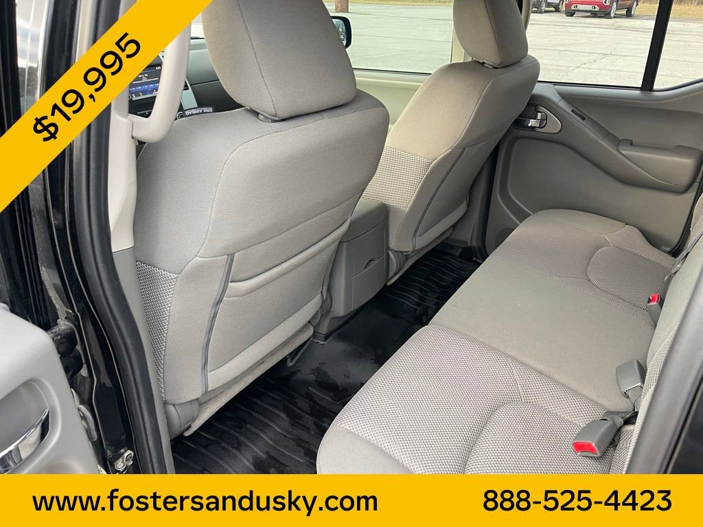 Used 2019 Nissan Frontier SV image 20