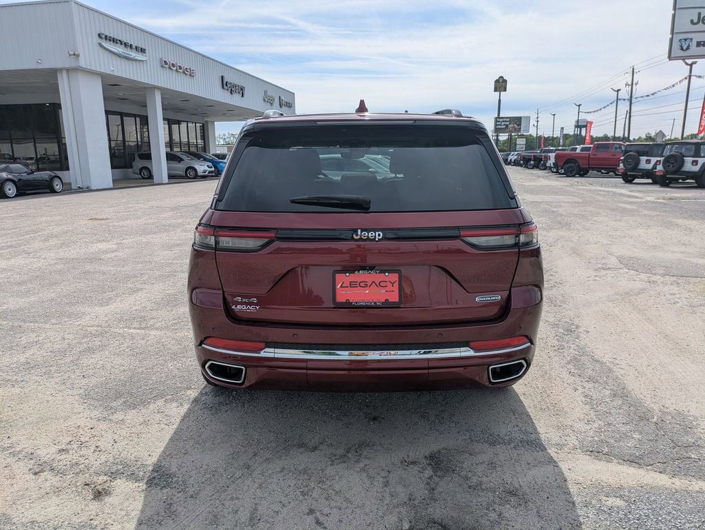 Used 2023 Jeep Grand Cherokee Overland image 4