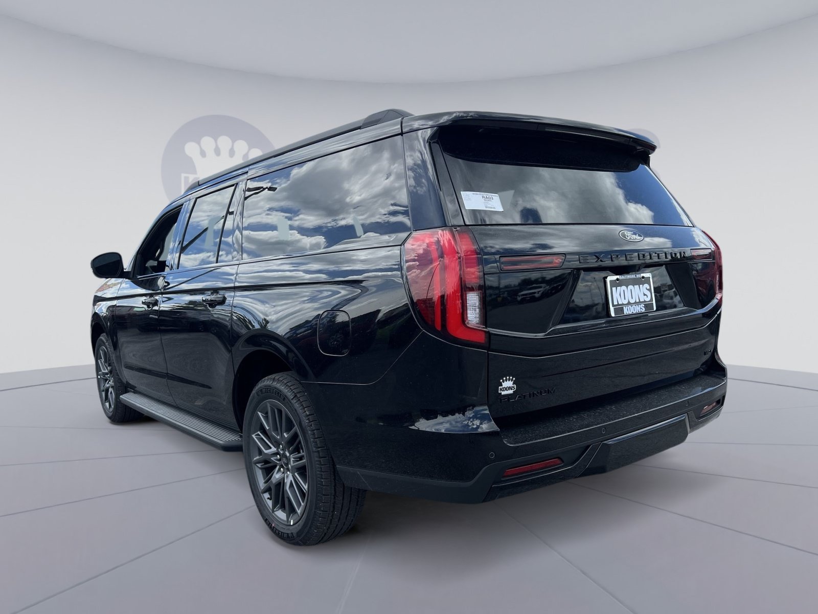 New 2026 Ford Expedition Max Platinum w/ Stealth Appearance Package AWD/4WD image 4