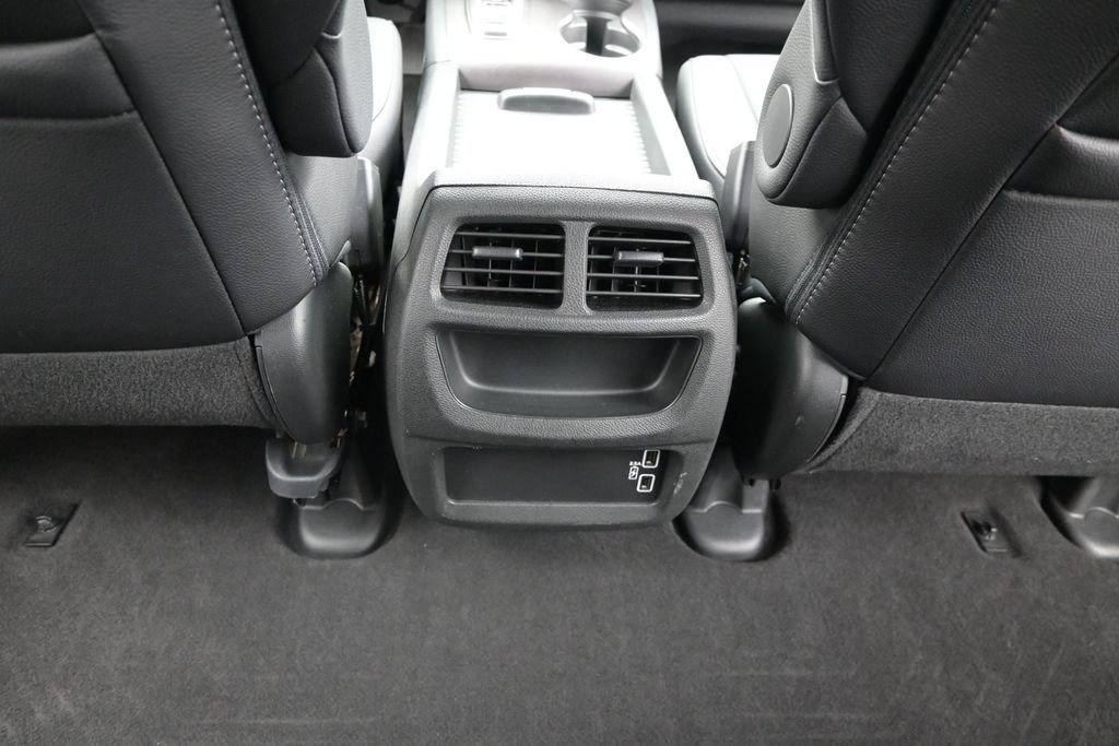 Used 2023 Honda Passport EX-L image 19