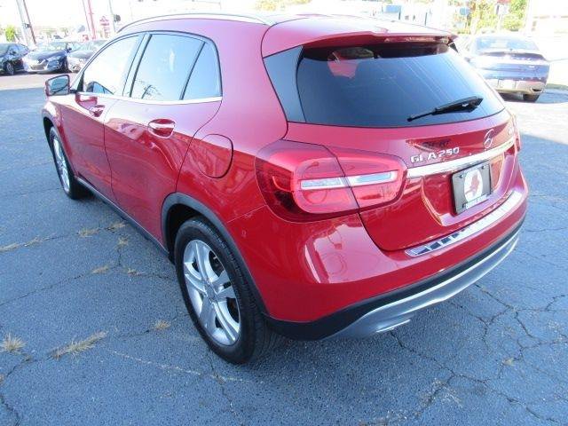 Used 2016 Mercedes-Benz GLA 250 4MATIC image 6