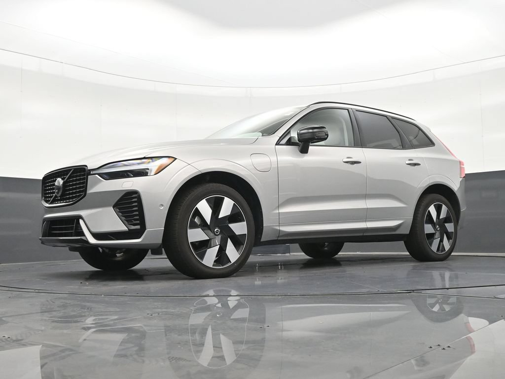 Used 2024 Volvo XC60 T8 Ultimate w/ Protection Package Premier AWD/4WD image 23