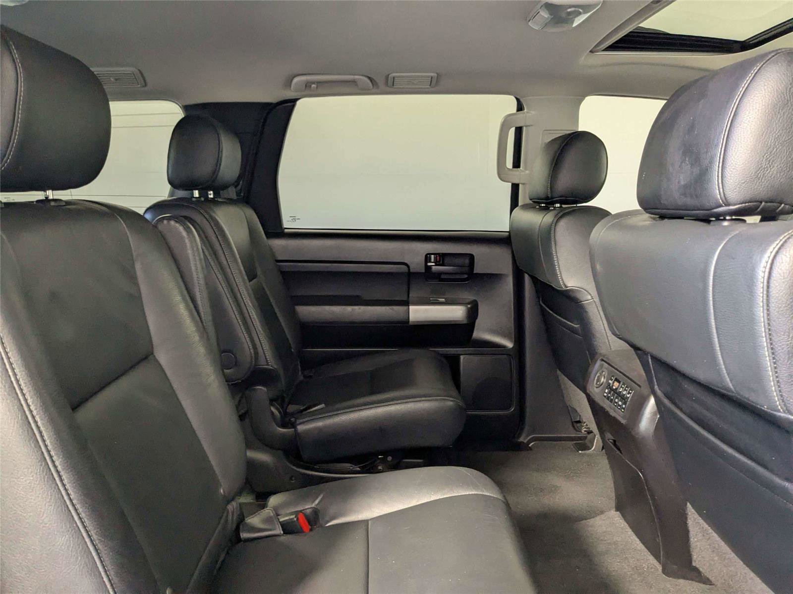 Used 2020 Toyota Sequoia TRD Sport w/ TRD Sport Premium Package AWD/4WD image 27