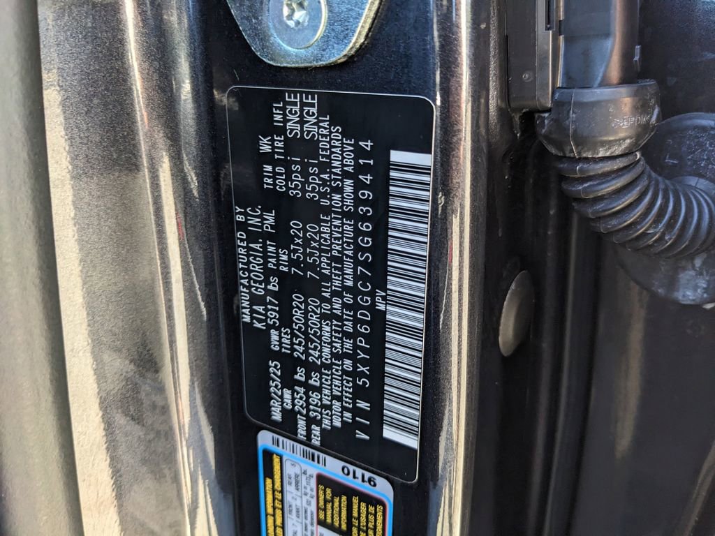 Used 2025 Kia Telluride S image 36