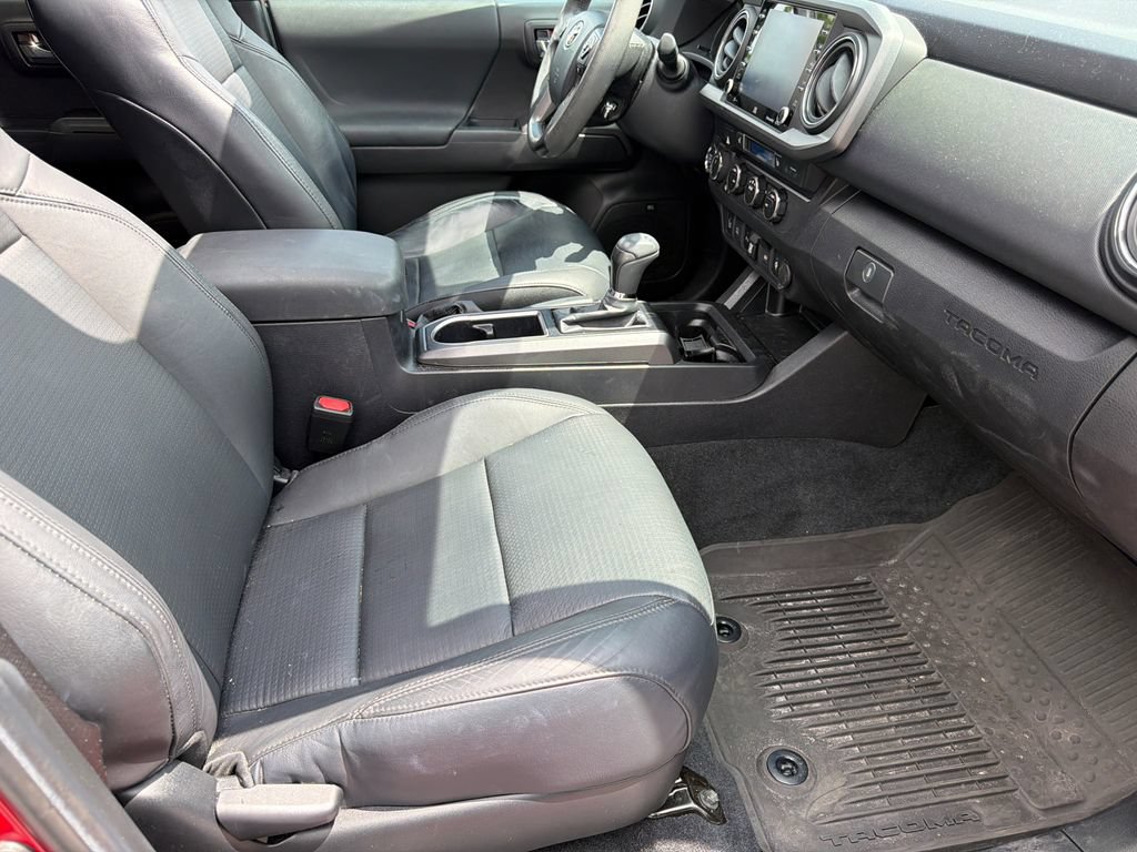 Used 2023 Toyota Tacoma TRD Sport w/ TRD Premium Sport Package AWD/4WD image 11