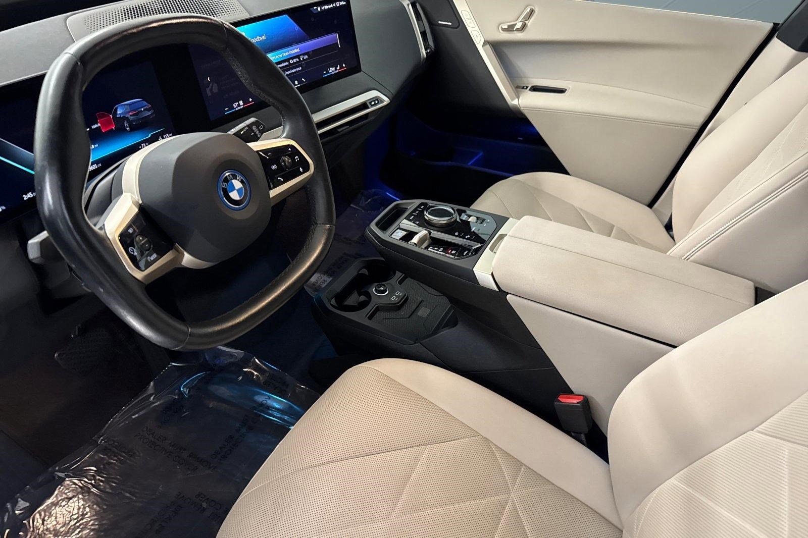 Certified 2024 BMW iX xDrive50 w/ Sport Package image 4