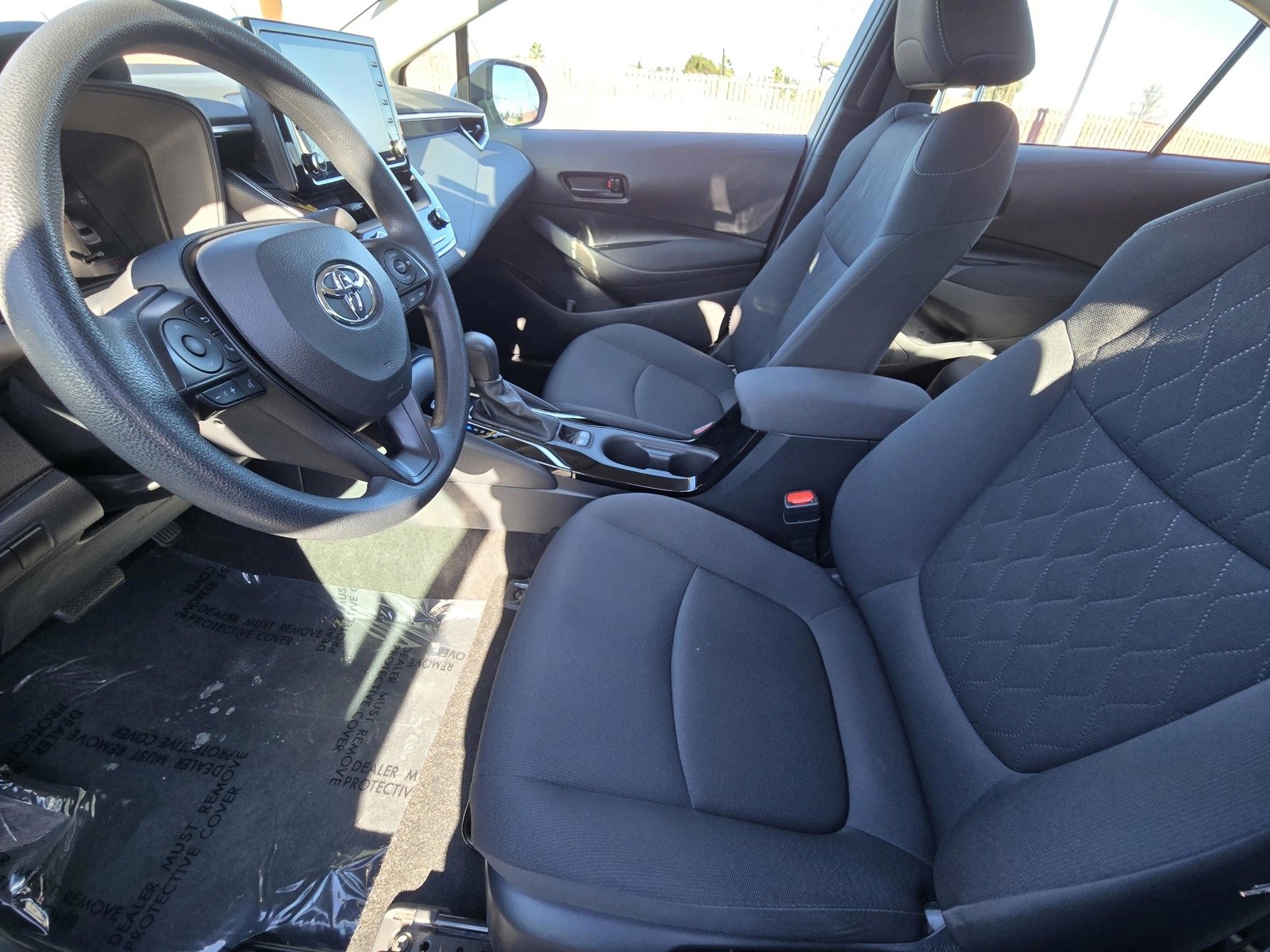 Used 2022 Toyota Corolla LE image 13