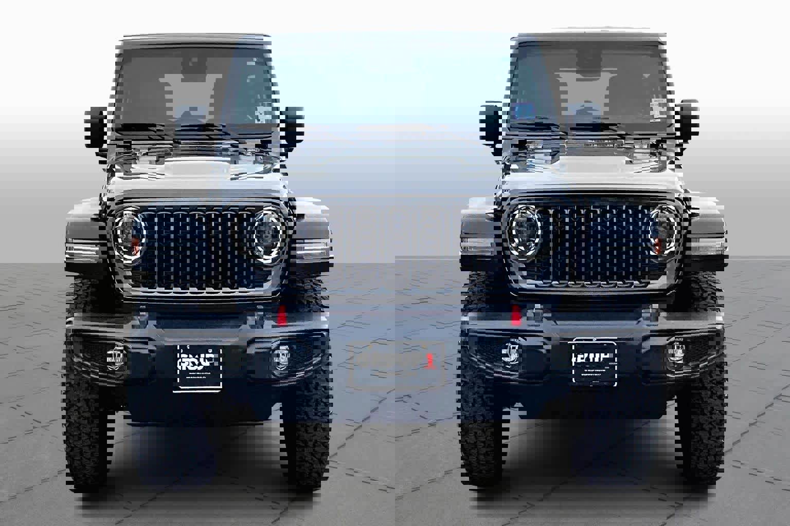 Used 2024 Jeep Wrangler Unlimited Rubicon w/ Technology Group image 4