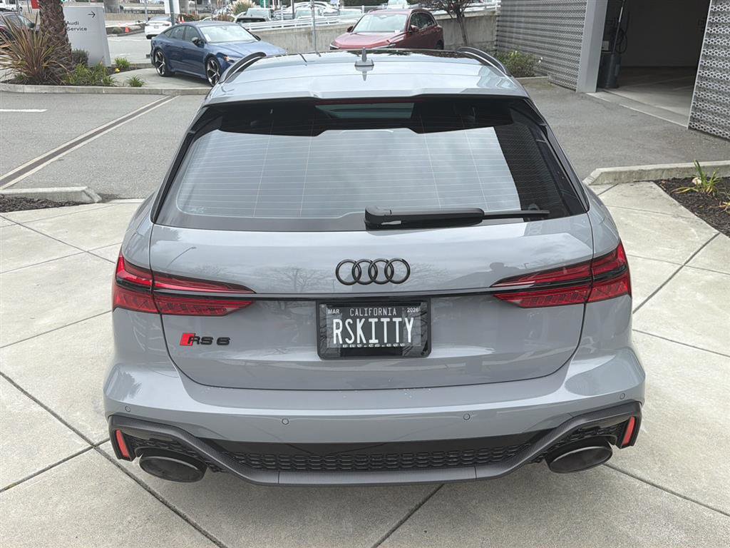 Used 2025 Audi RS 6 performance image 7