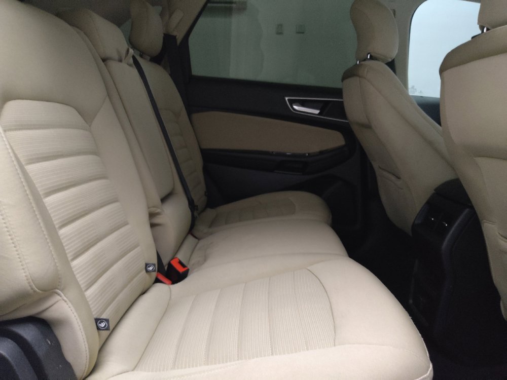Used 2019 Ford Edge SEL FWD image 19