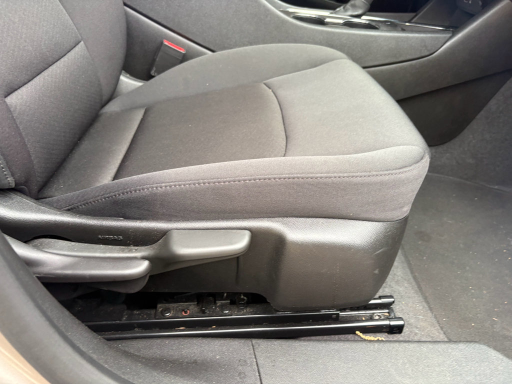 Used 2023 Chevrolet Malibu LT FWD image 27