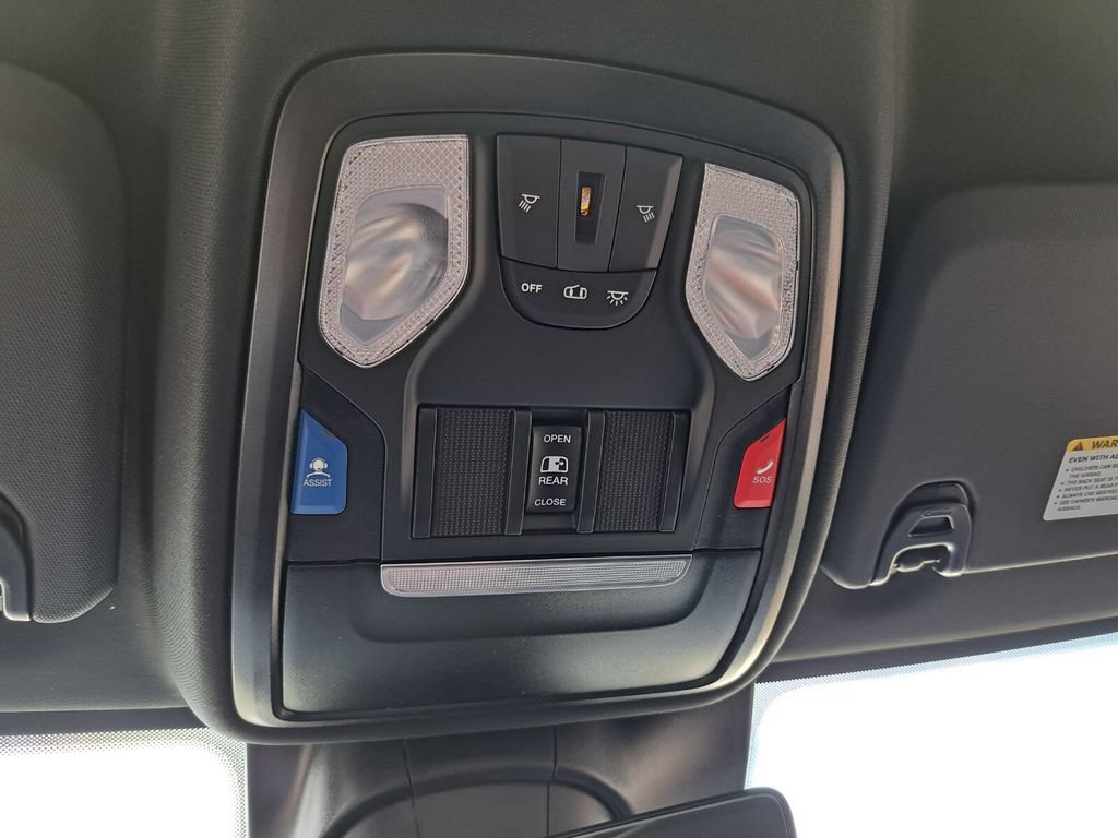 New 2026 RAM 3500 Tradesman AWD/4WD image 18