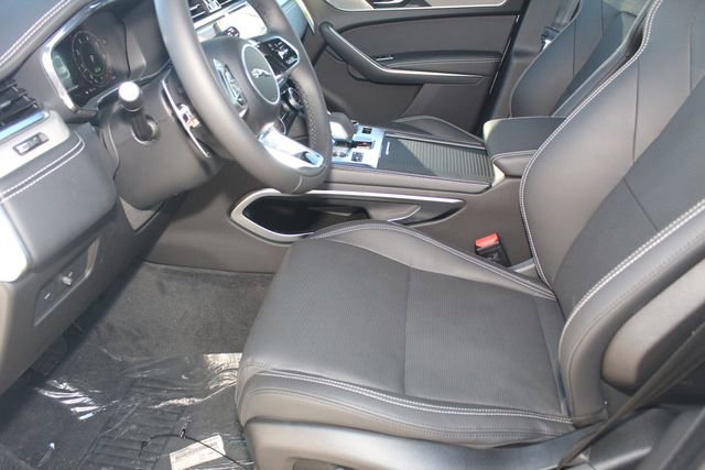 New 2026 Jaguar F-PACE R-Dynamic S image 20