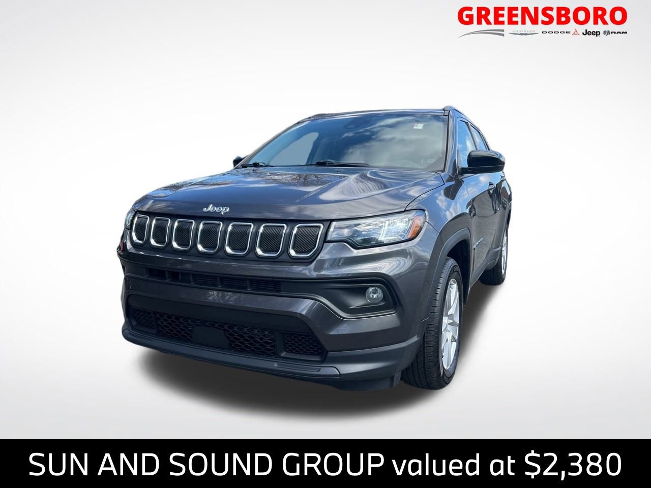 Used 2022 Jeep Compass Latitude w/ Sun and Sound Group image 1