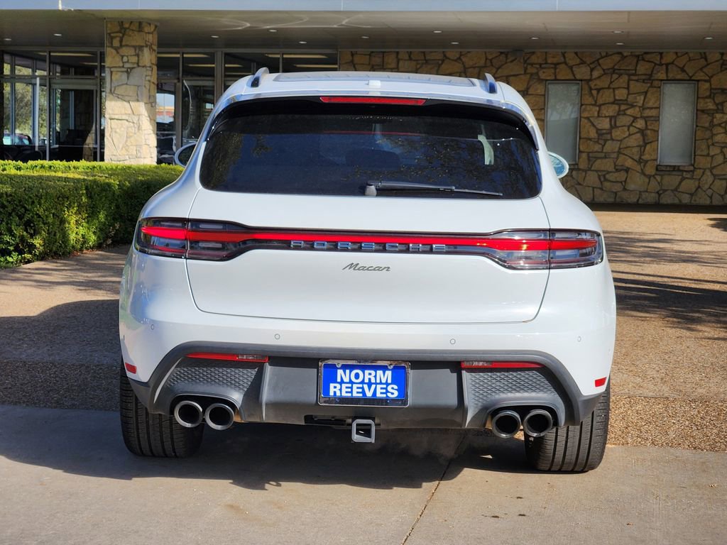 Used 2023 Porsche Macan image 6