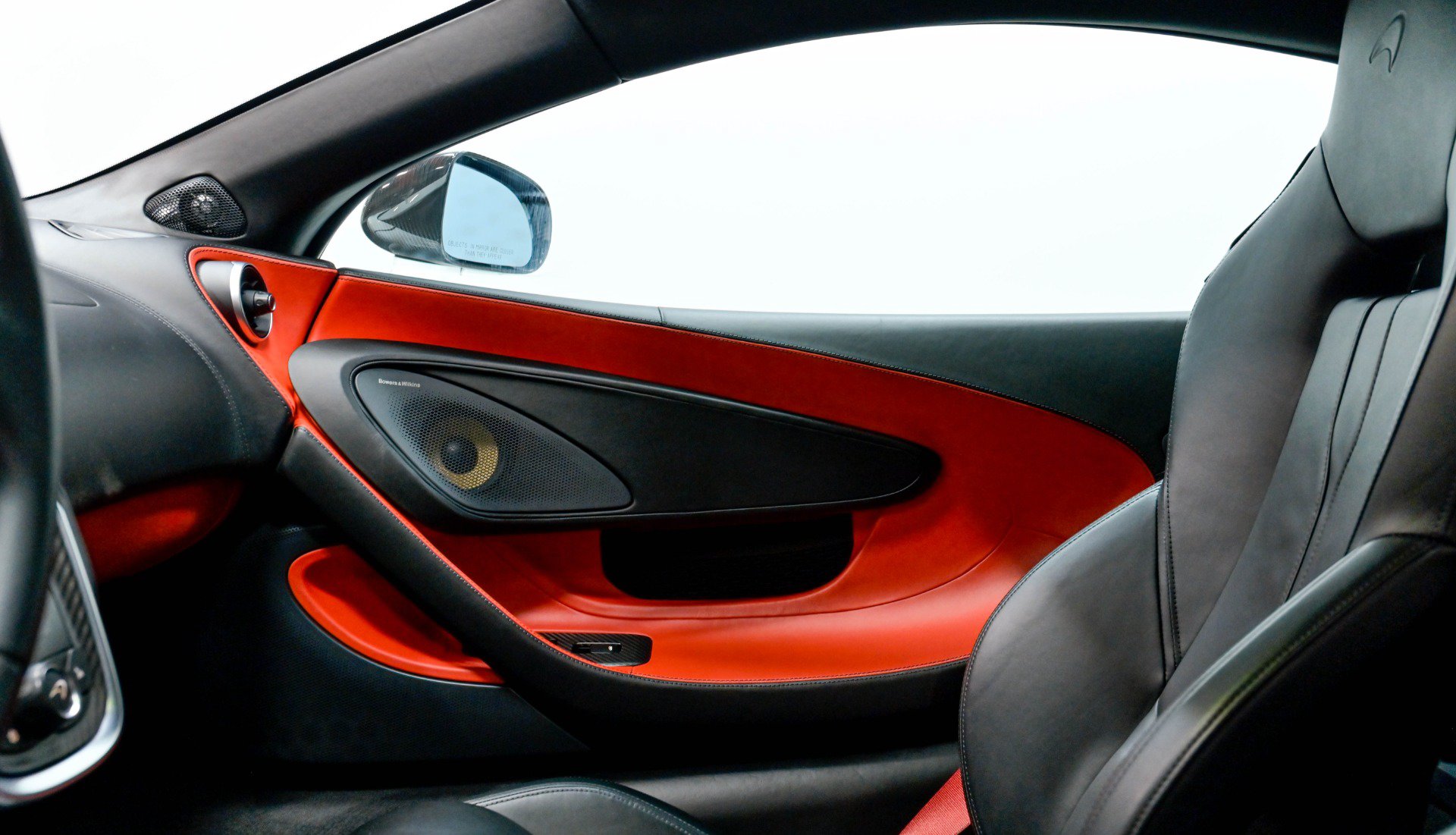 Used 2019 McLaren 600LT RWD image 10