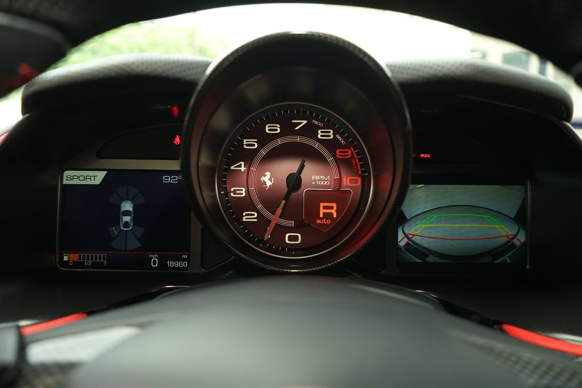 Used 2019 Ferrari 812 Superfast RWD image 15