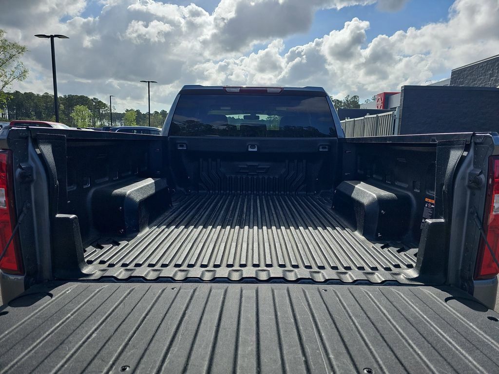 Used 2021 Chevrolet Silverado 1500 Custom w/ LPO, Dark Essentials Package image 15