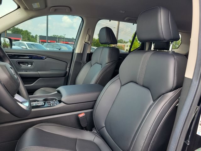 Certified 2025 Honda Pilot EX-L image 12