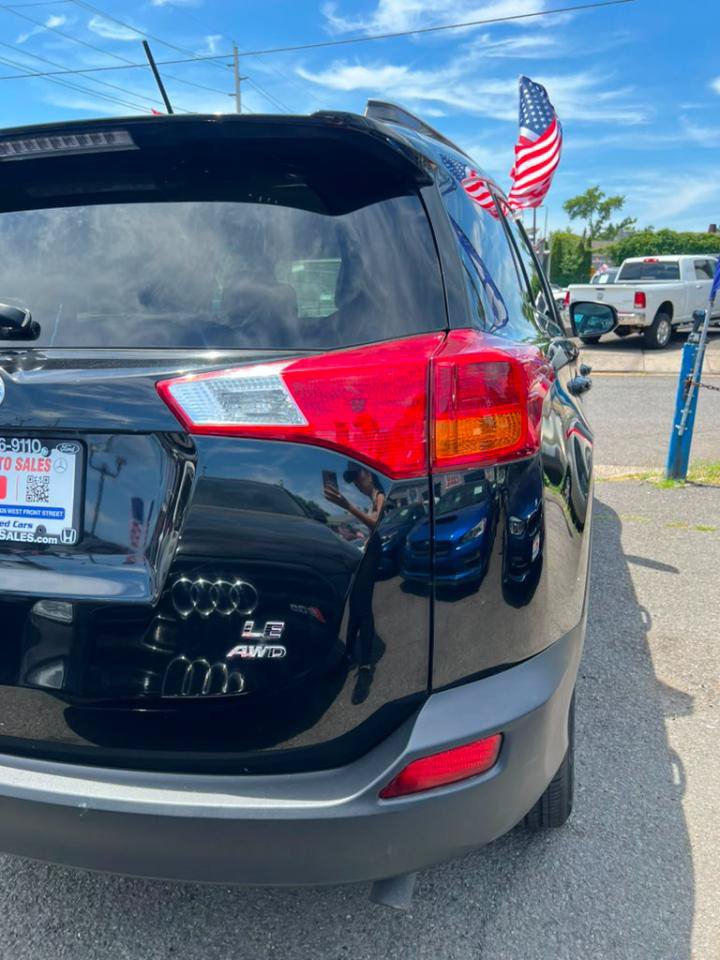 Used 2013 Toyota RAV4 LE AWD/4WD image 9