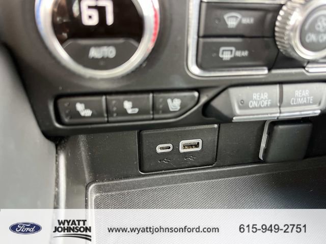 Used 2024 GMC Yukon SLT image 37