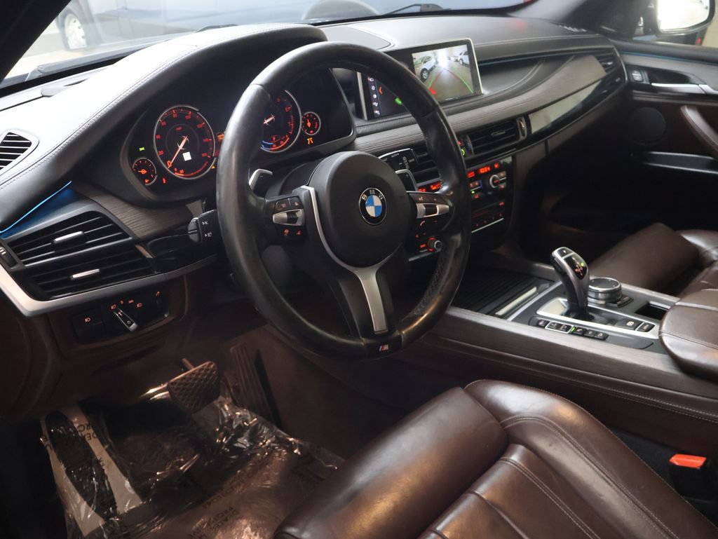 Used 2018 BMW X5 xDrive50i AWD/4WD image 17