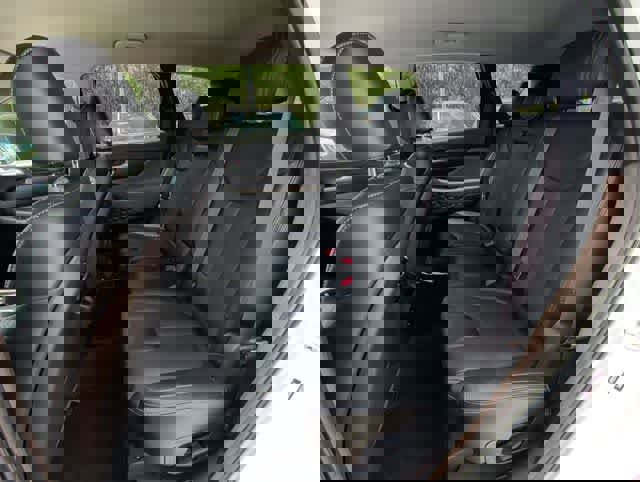 Used 2020 Hyundai Santa Fe SEL image 17