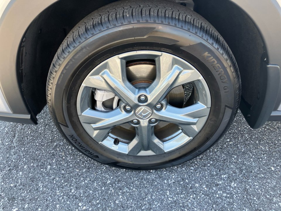 Certified 2026 Honda HR-V LX image 31