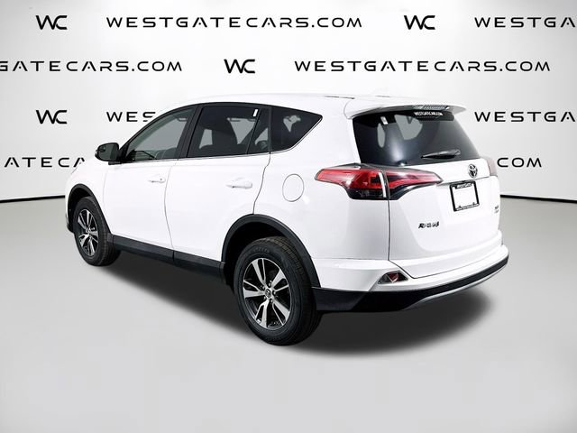 Used 2018 Toyota RAV4 XLE AWD/4WD image 5