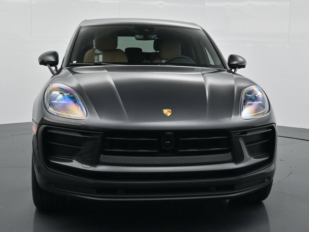 New 2026 Porsche Macan AWD/4WD image 10