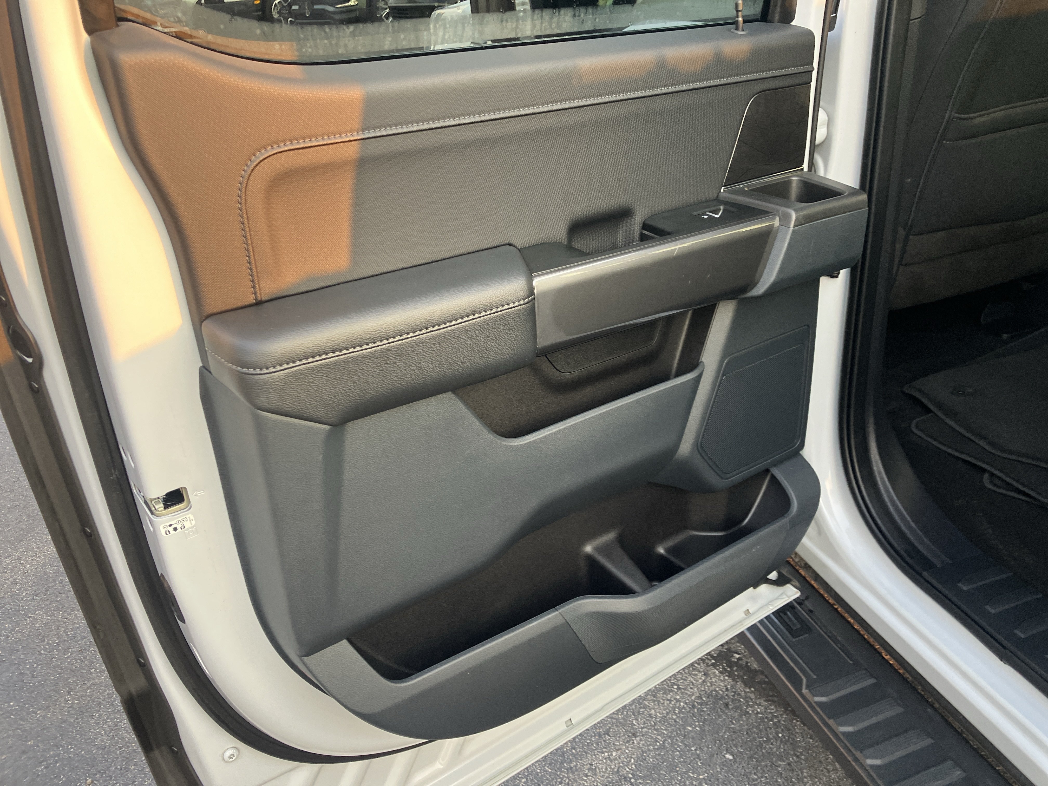 Used 2022 Ford F150 XLT w/ Equipment Group 302A High AWD/4WD image 12