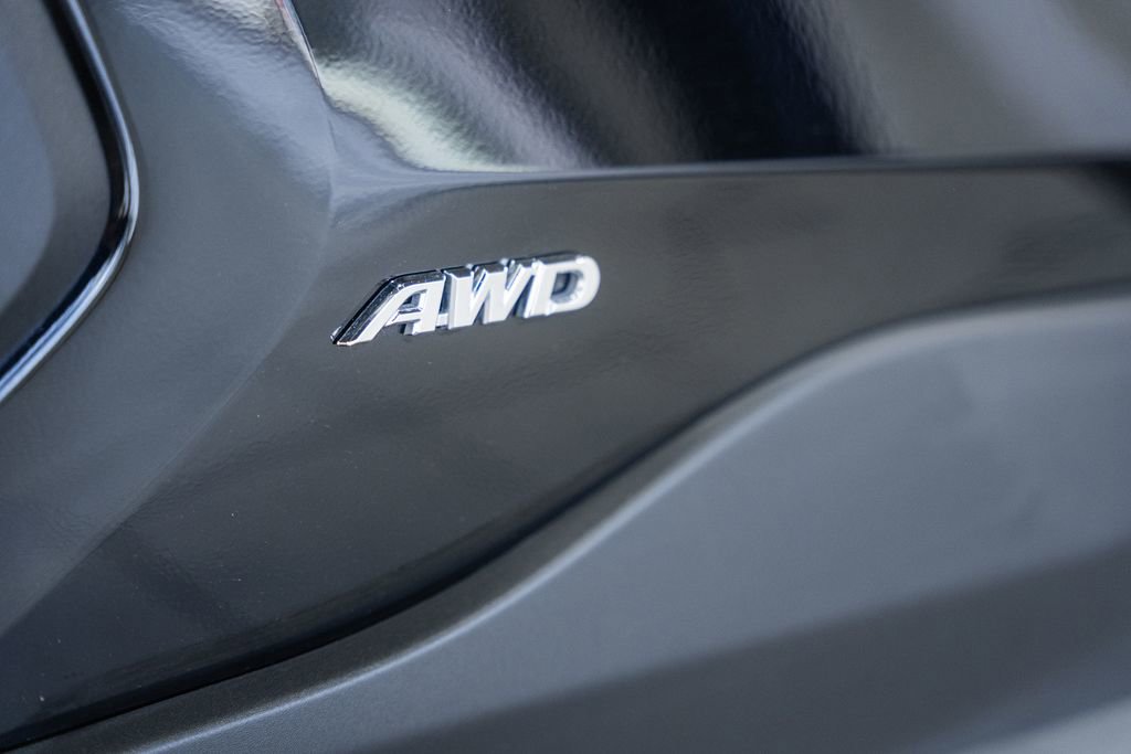 Used 2025 Toyota RAV4 XLE image 18