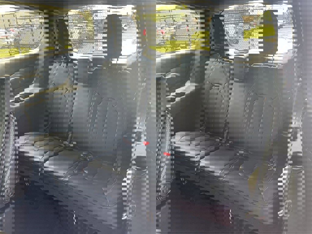 New 2026 Chrysler Pacifica Select image 22