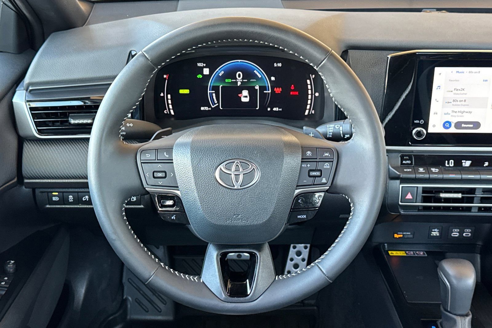 Used 2026 Toyota Camry SE FWD image 15