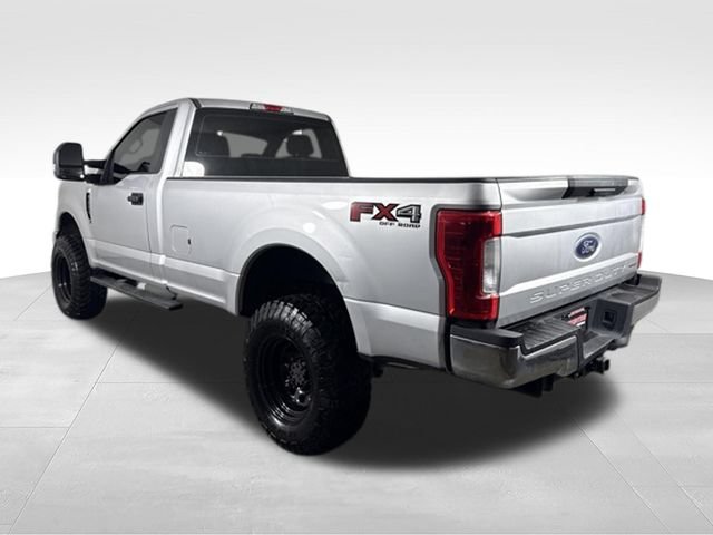 Used 2017 Ford F250 XL w/ Power Equipment Group AWD/4WD image 7