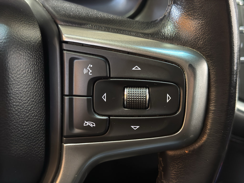 Used 2021 Chevrolet Suburban Z71 image 29