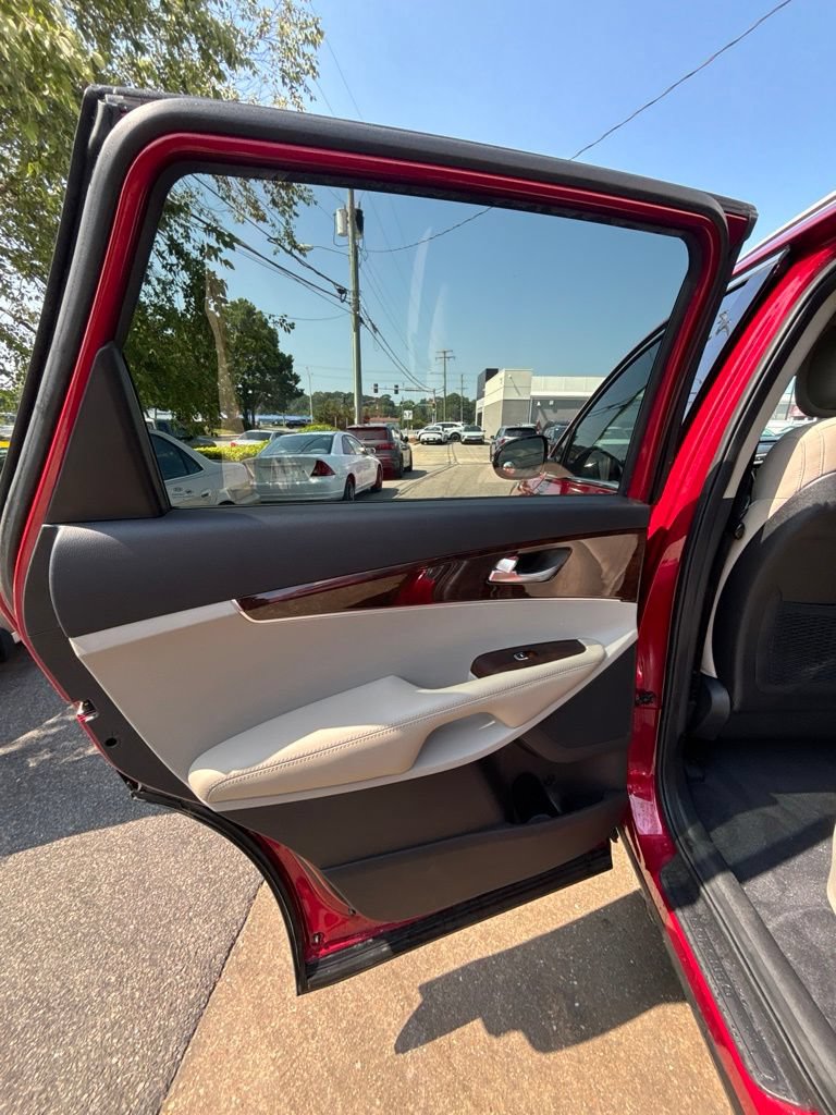 Used 2016 Kia Sorento FWD w/ LX Convenience Package image 16