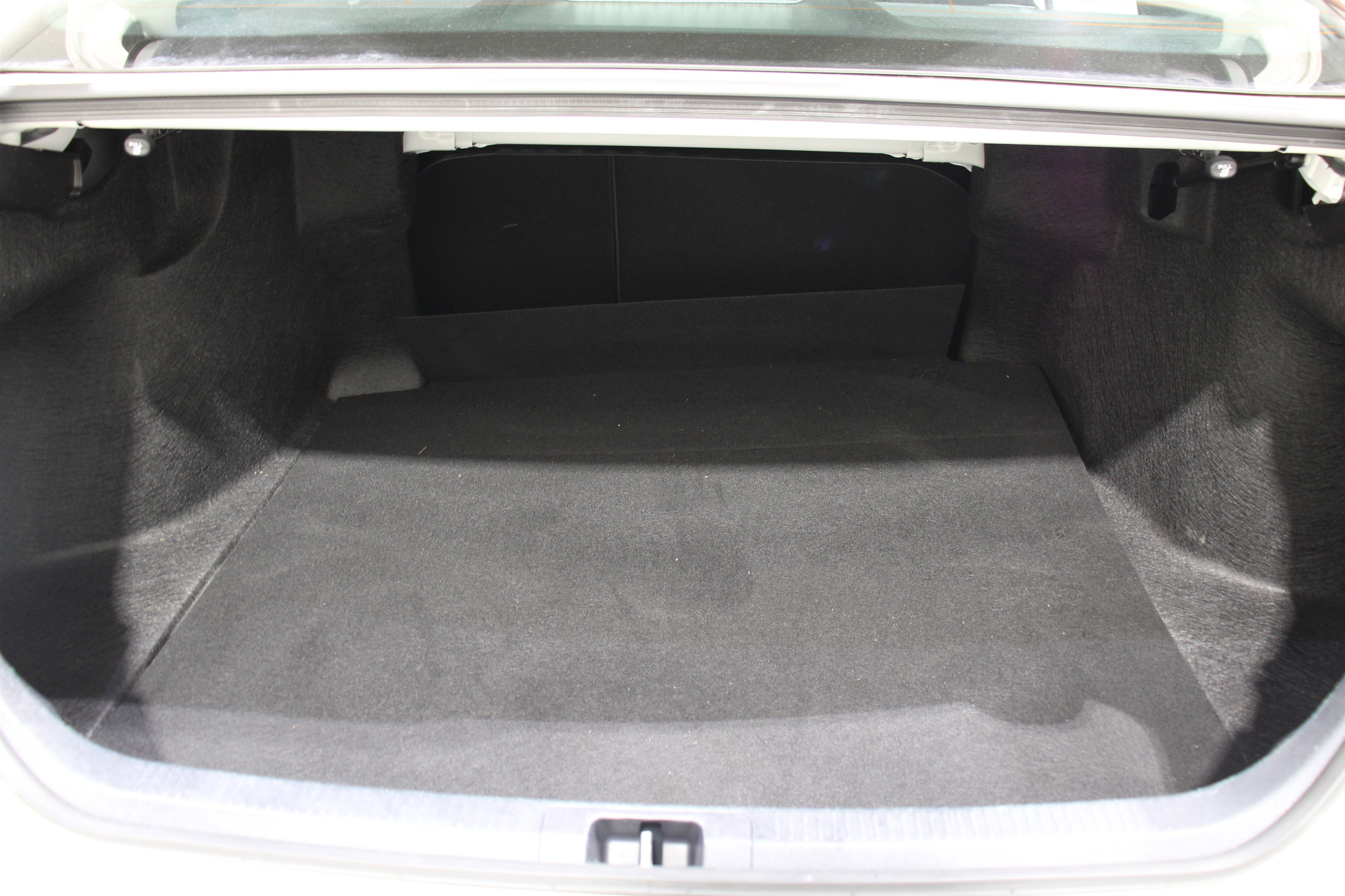 Used 2023 Toyota Camry SE image 29