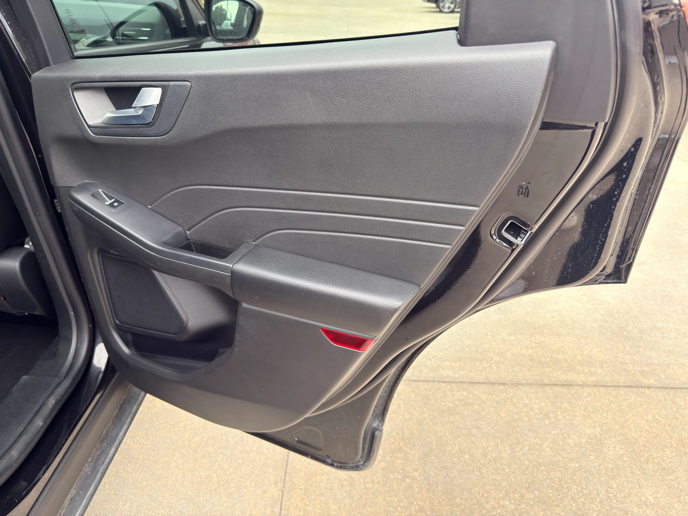 Used 2024 Ford Escape ST-Line AWD/4WD image 28