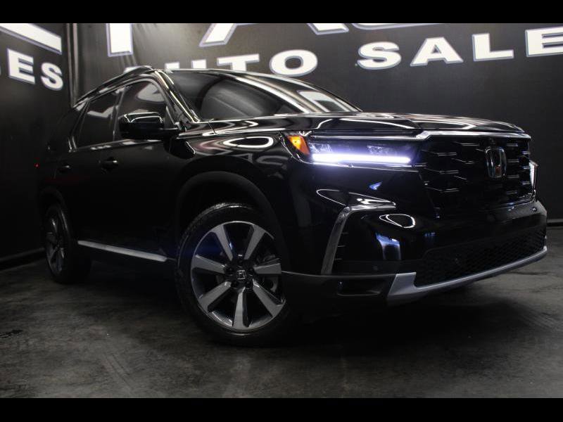 Used 2025 Honda Pilot Elite