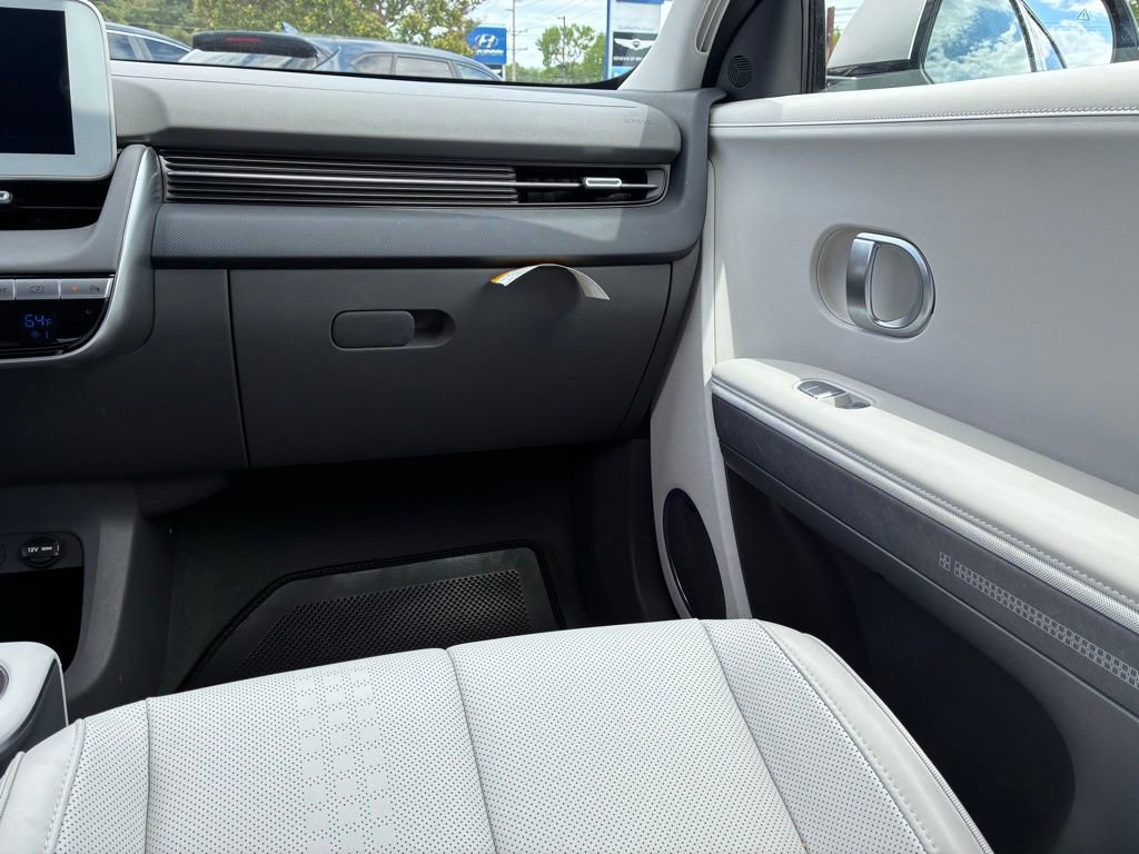 Used 2024 Hyundai Ioniq 5 Limited AWD/4WD image 41