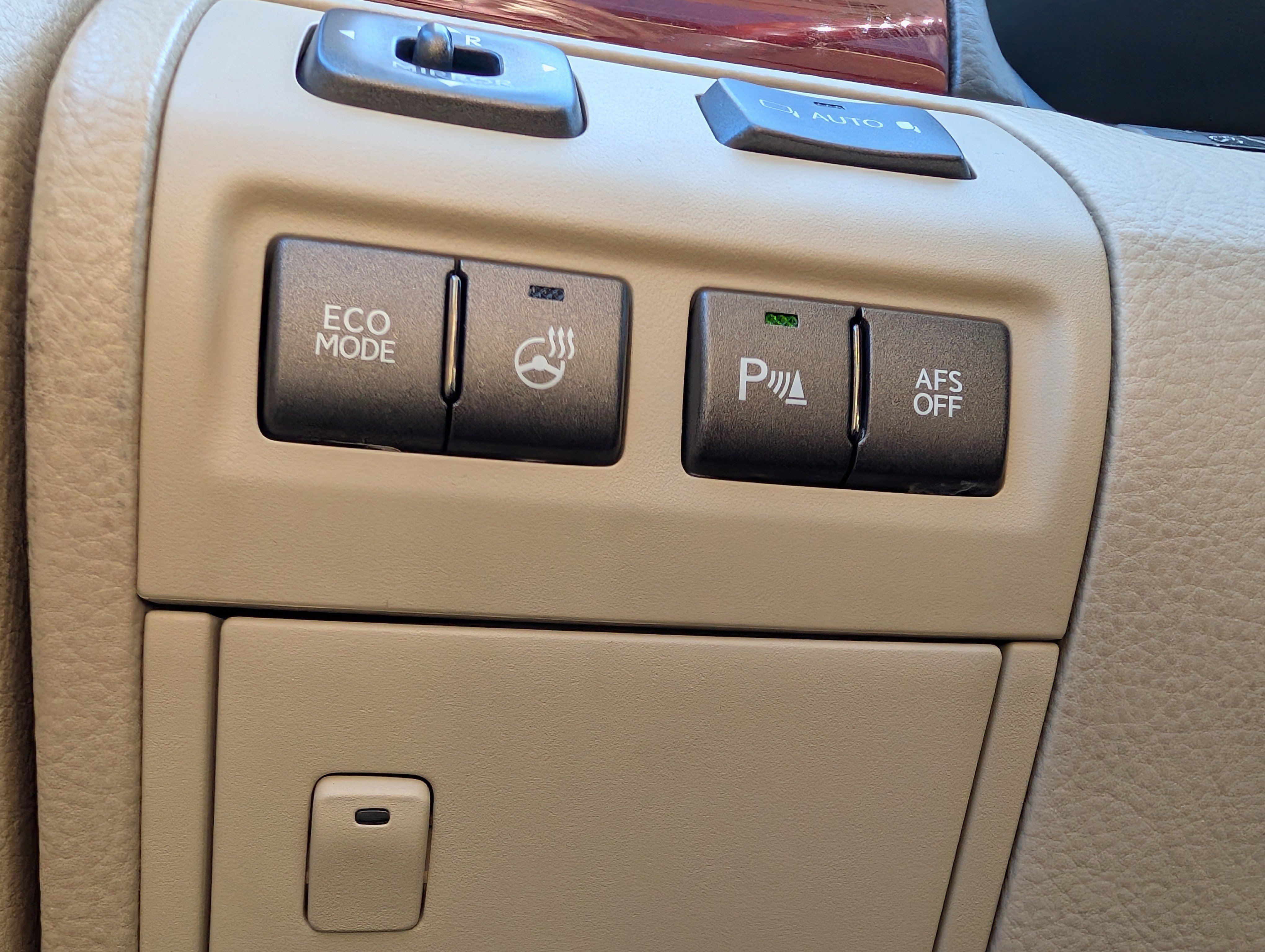 Used 2010 Lexus LS 460 AWD image 27