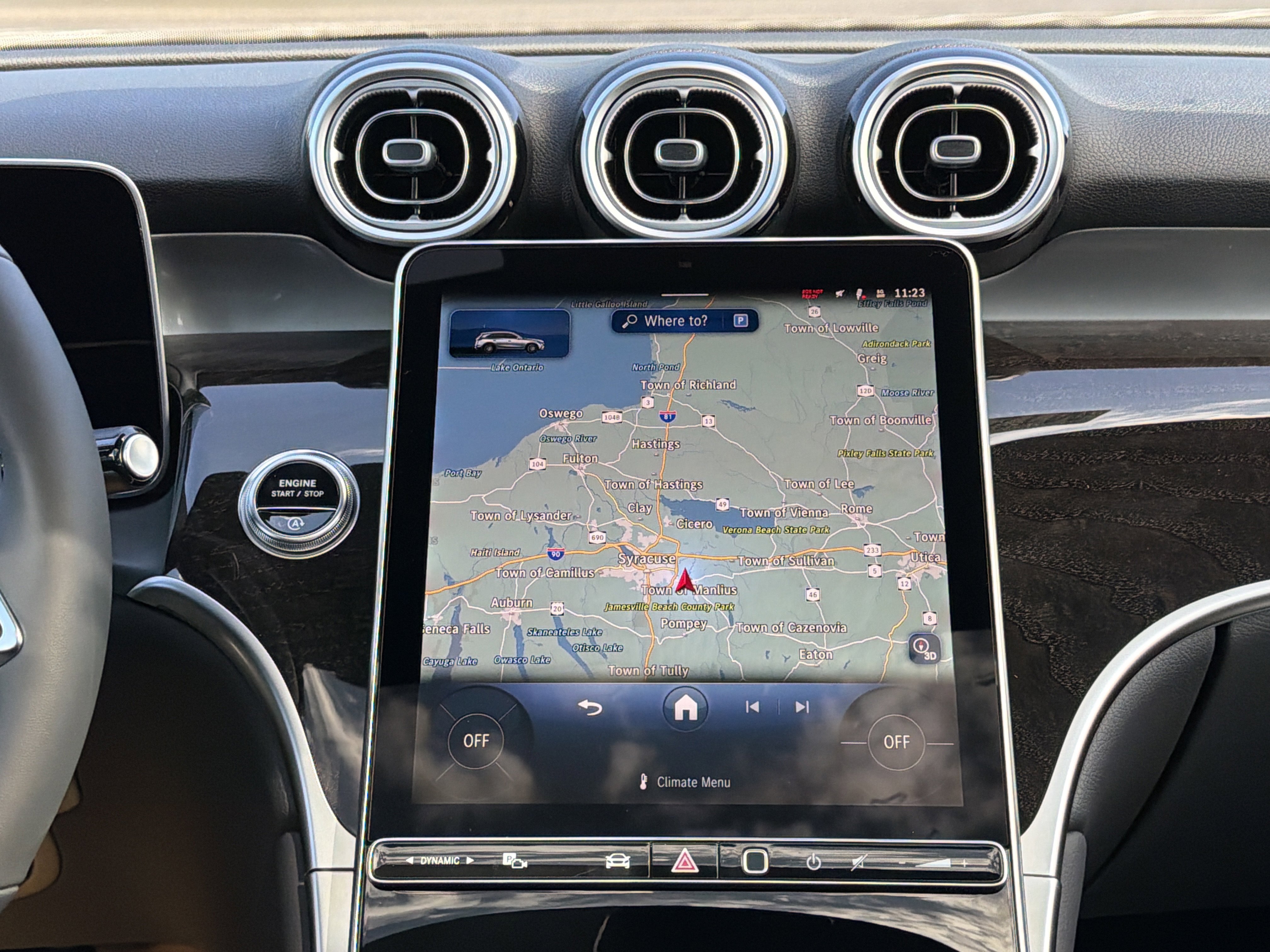 New 2026 Mercedes-Benz GLC 300 4MATIC image 21