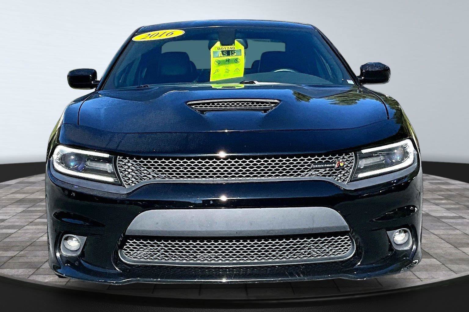 Used 2016 Dodge Charger R/T Scat Pack RWD image 3