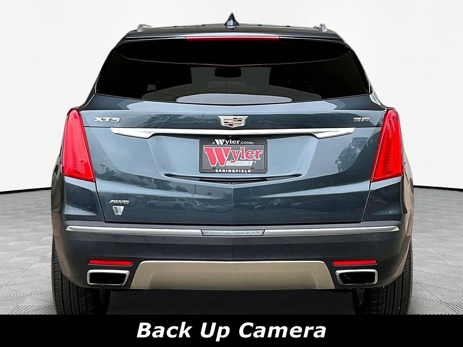 Used 2019 Cadillac XT5 Platinum AWD/4WD image 5