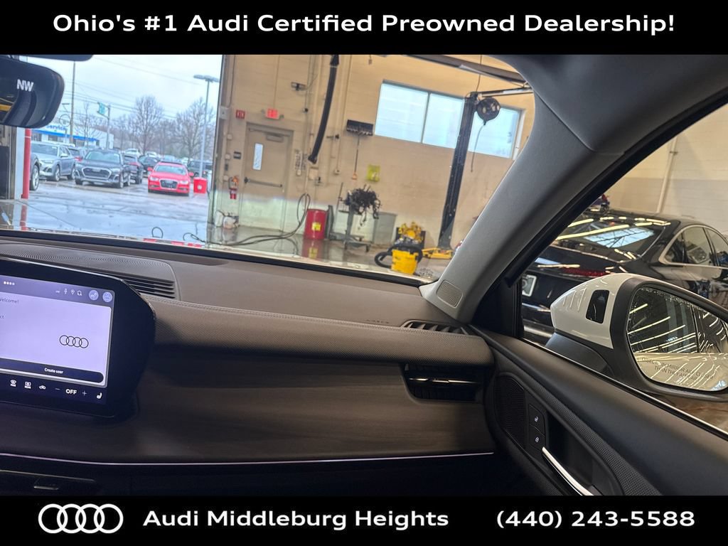 Certified 2026 Audi Q3 quattro 2.0T AWD/4WD image 18