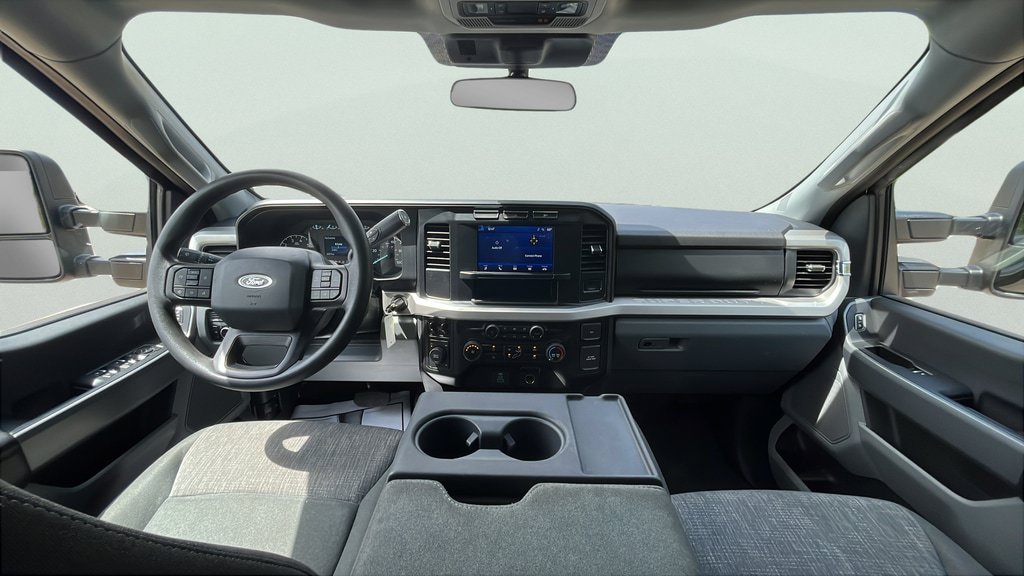 Certified 2024 Ford F250 XLT AWD/4WD image 9
